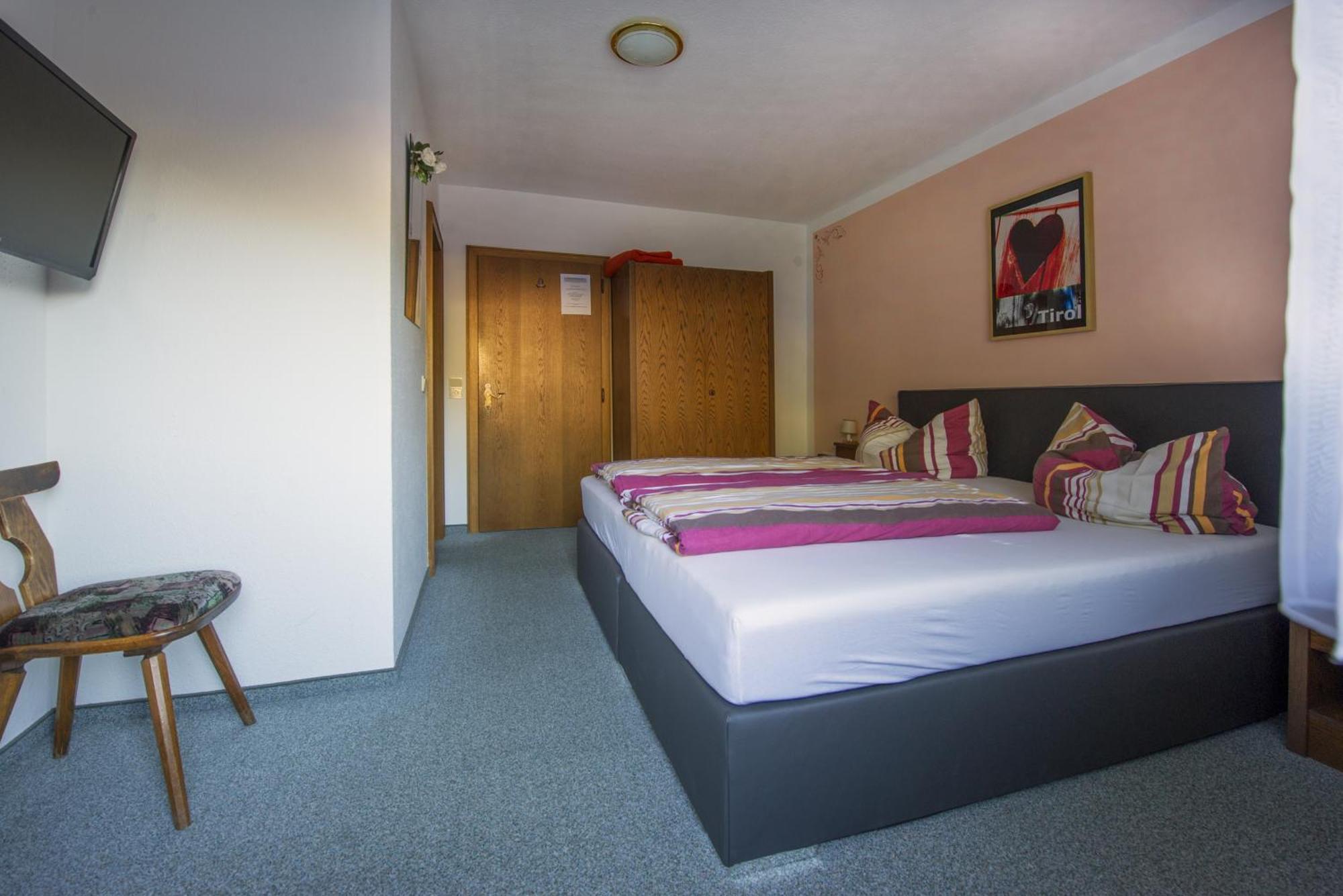 Garni Fischer Oetz Zimmer foto