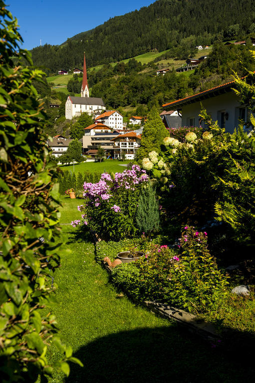 Garni Fischer Oetz Exterior foto
